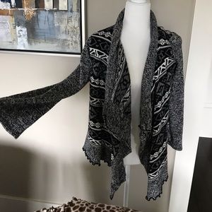 Draped Sweater. Nordic patter.